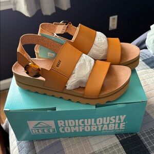 Reef Brown/Tan Platform Slingback Sandals Women’s Size 9